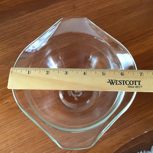 Pyrex Vintage 1.5 Pint Clear Glass Cinderella Mixing Bowl Handles USA - Picture 7 of 15